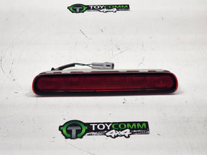 Mar 2005 to Aug 2011 - Toyota Hilux - High Level Stoplight