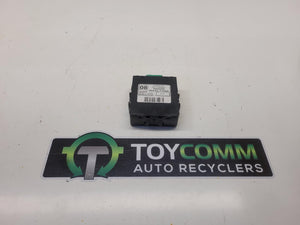 2005-2015 Toyota Hilux KUN26 - 4WD Control Module - 89533-71080