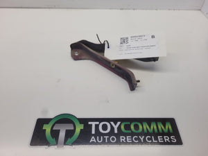 1989 to 1995 - Toyota Hilux Surf N120 N130 - Left Front Bumper Bracket - Left Bracket