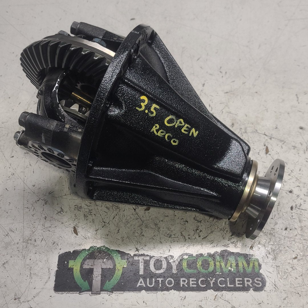 2005 to 2015 - Toyota Hilux - Rear Differential Centre - 3.5 Open