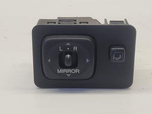 Jan 1998 to Oct 2007 - Toyota Land Cruiser 100 Series - Misc Switch/Relay - Mirror Switch (On Dash)