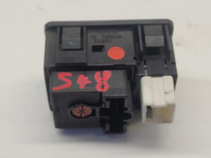 Jan 1998 to Oct 2007 - Toyota Land Cruiser 100 Series - Misc Switch/Relay - Mirror Switch (On Dash)