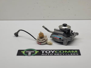 Mar 2007 to Sep 2016- Toyota Land Cruiser 76 Series 78 Series 79 Series Diesel 4.5L Engine Code 1VD- Fuel Filter Housing- Filter Primer Pump