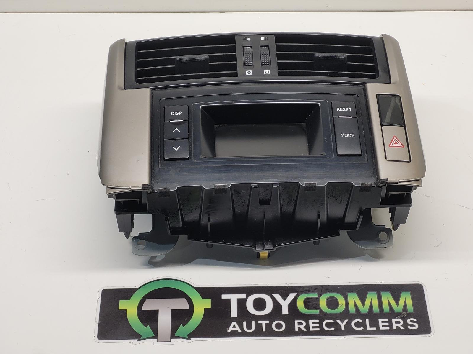 Aug 2009 to Jul 2017 - Toyota Land Cruiser Prado 150 Series - Dash Display Unit - Reverse Camera Screen (Centre Of Dash