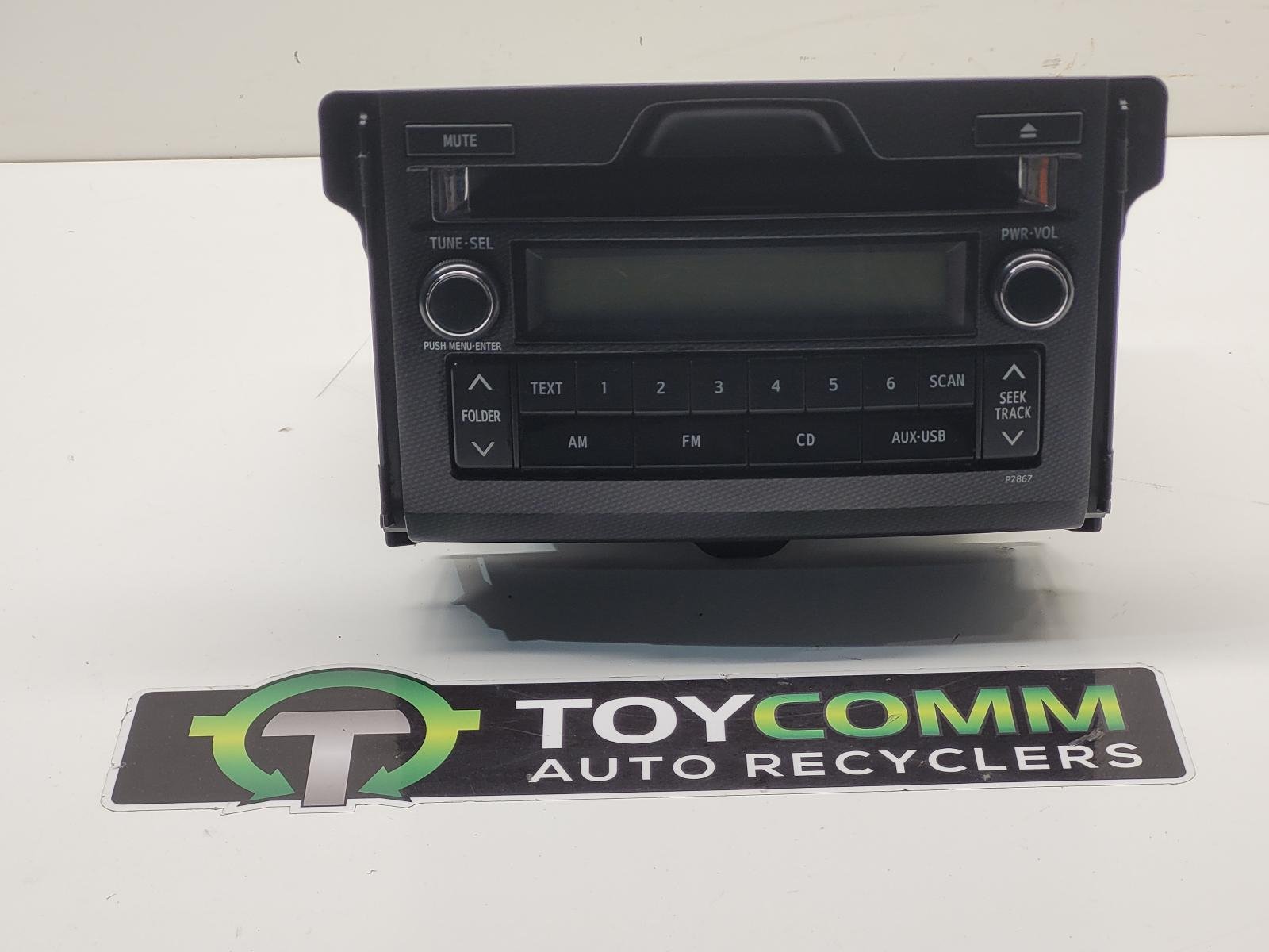 Aug 2009 to Jul 2013 - Toyota Land Cruiser Prado 150 Series - Radio Module - Single Disc Cd Player ( On Face P2867)