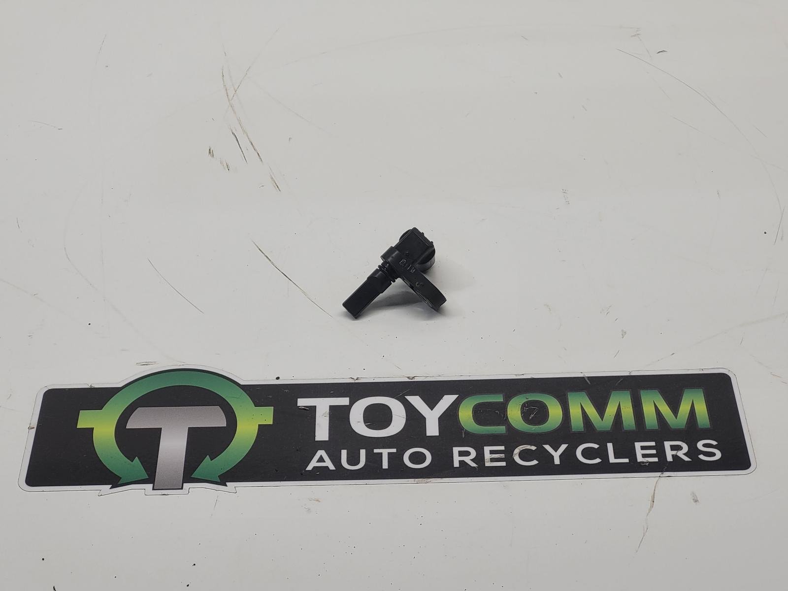 Toyota Land Cruiser Prado J150 (09-17) - ABS Sensor - 1KD - 2003-2023