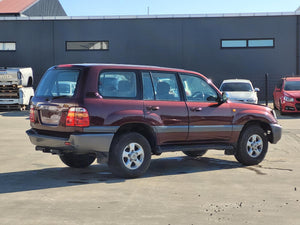 Now Wrecking: 2001 Toyota Land Cruiser HDJ100 Wreck Number: A586C