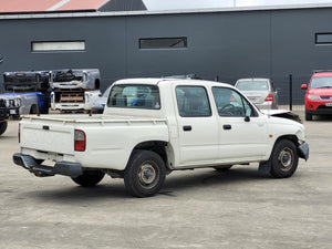 Now Wrecking: 2004 Toyota Hilux LN147 Wreck Number: A600C