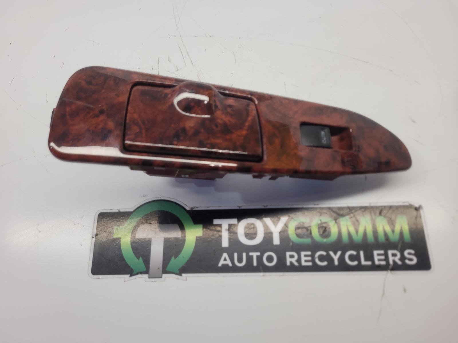 Jan 1998 to Jul 2002 - Toyota Land Cruiser 100 Series 105 Series - Right Rear Window Switch - Auto Type