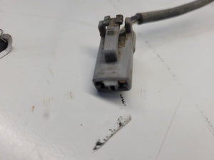 Jan 1998 to Oct 2007 - Toyota Land Cruiser 100 Series - ABS Sensor - Ifs, Rh Front, Loom Type