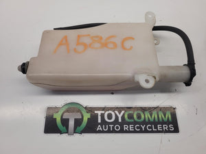 Jan 1998 to Oct 2007 - Toyota Land Cruiser 100 Series Diesel 4.2L Engine Code 1HD-FTE Engine Code 1HZ - Overflow Bottle