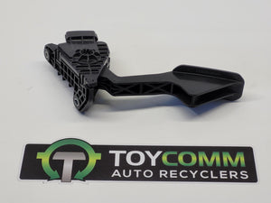 Toyota Land Cruiser Prado J120 (02-10) - Pedal Assembly - 1GR - 2003-2023