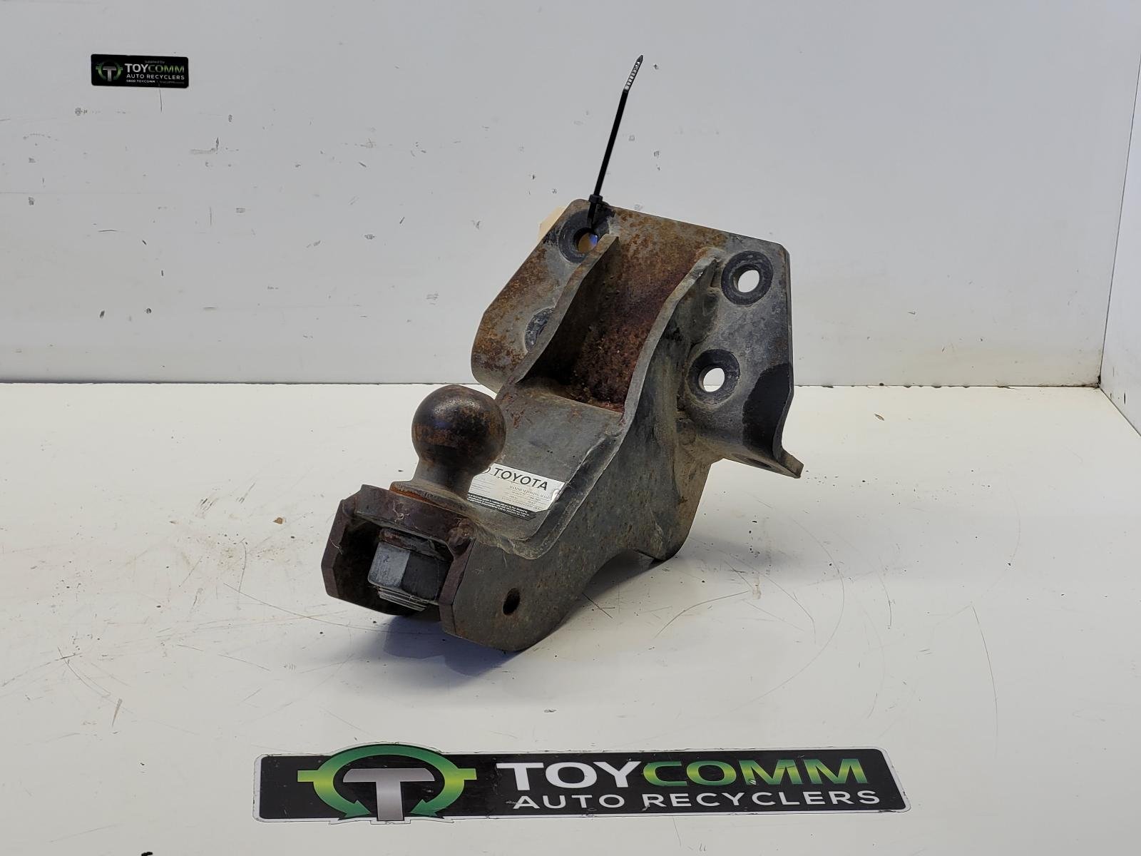 Feb 2003 to Oct 2009 - Toyota Land Cruiser Prado 120 Series - Towbar - Genuine Type