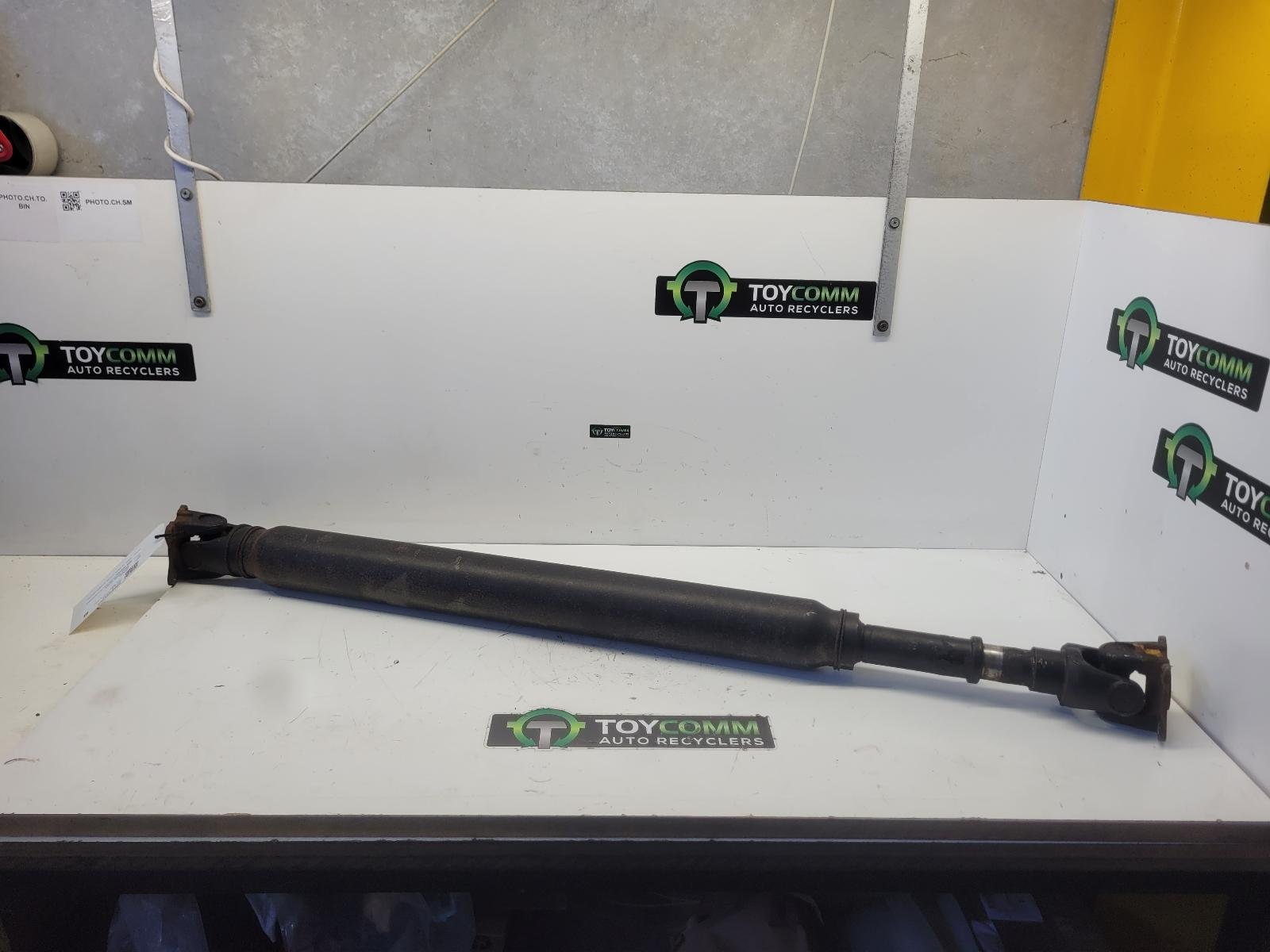 Feb 2003 to Oct 2009 - Toyota Land Cruiser Prado 120 Series Petrol 4.0L Engine Code 1GR-FE Automatic - Rear Prop Shaft