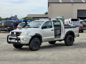 Now Wrecking: 2010 Toyota Hilux KUN26 Wreck Number: A608C