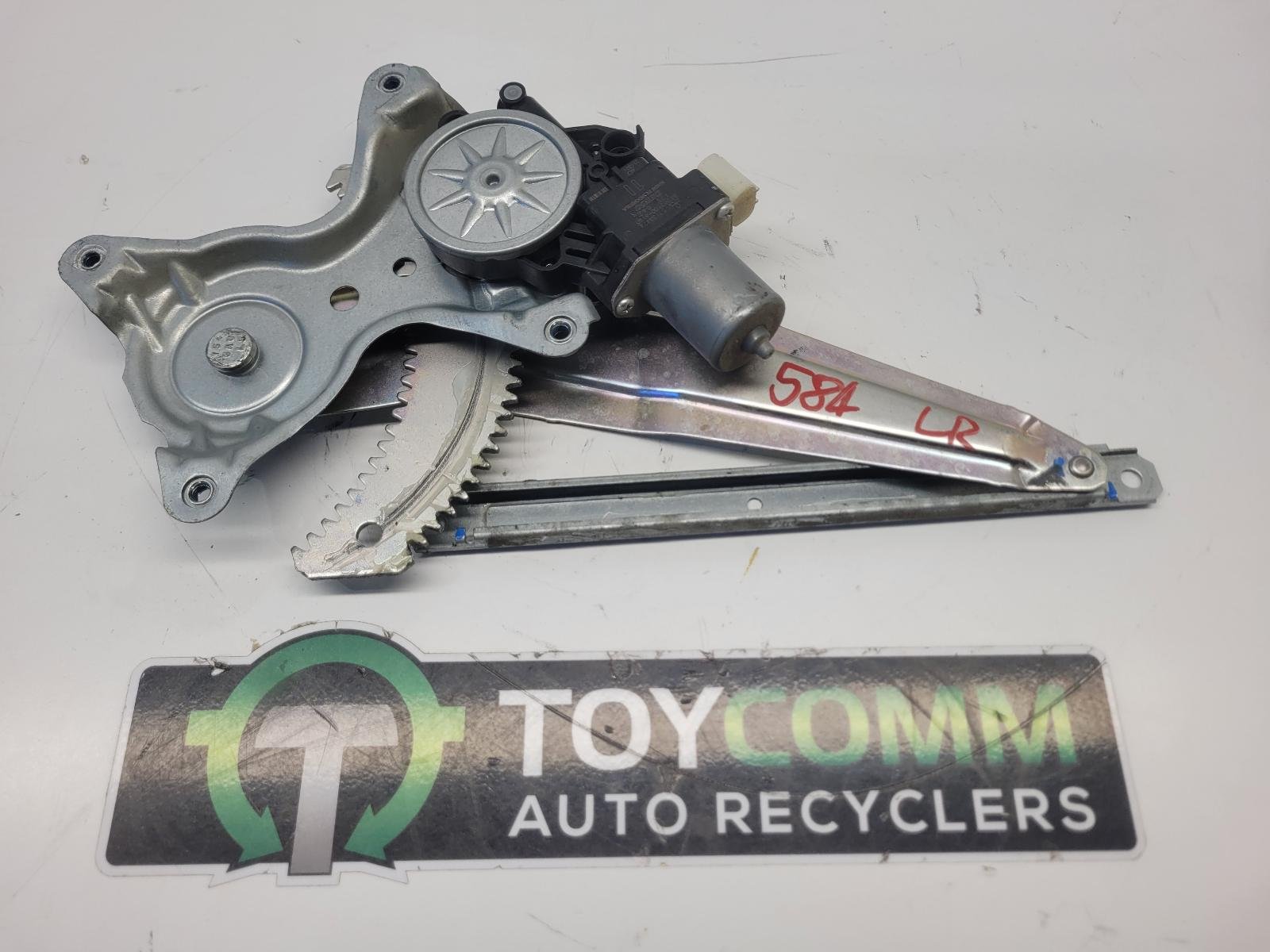 Feb 2005 to Aug 2015 - Toyota Hilux - Left Rear Door Regulator Motor - Power, Door Reg Assy (Reg And Motor)