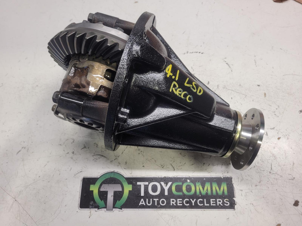 1988 to 2001 - Toyota Hilux - Rear Differential Centre - 4.1 Lsd