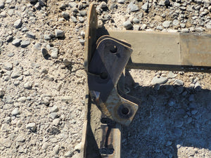 Mar 2005 to Aug 2015 - Toyota Hilux 4WD - Towbar - Rear Bar Lower Step Type