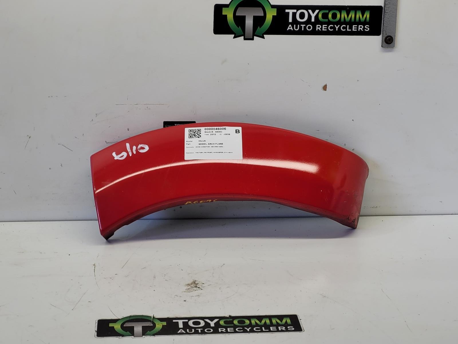 Jul 2011 to Aug 2015 - Toyota Hilux - Wheel Arch Flare - Factory, Rh Front, On Bumper