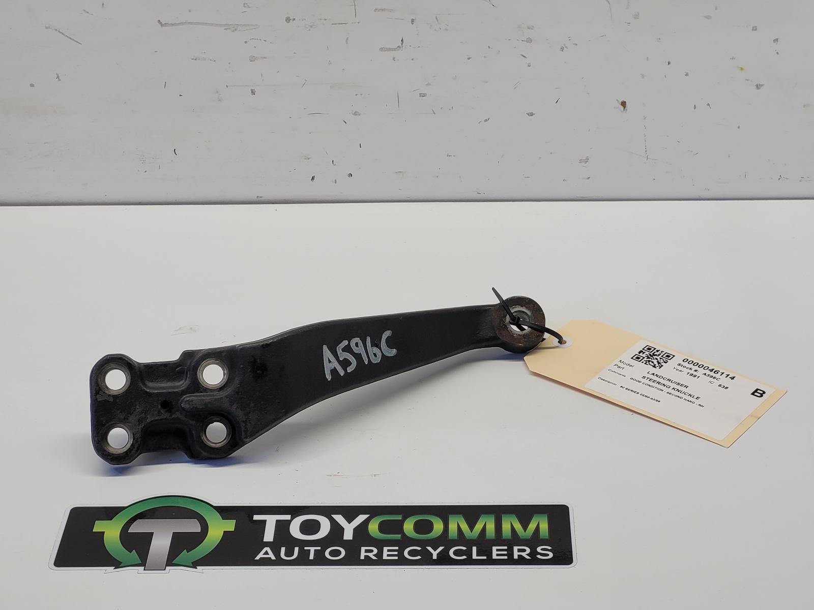 Toyota Land Cruiser 80 Series - Steering Knuckle