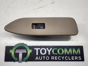 Jan 1998 to Jul 2002 - Toyota Land Cruiser 100 Series 105 Series - Left Front Window Switch - Auto Type