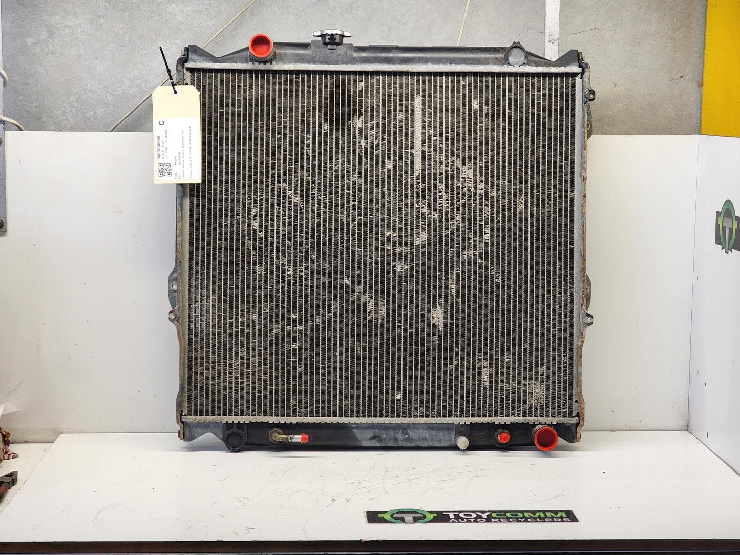 Apr 1990 to Jun 1996 - Toyota Land Cruiser Prado 70 Series Diesel 3.0L Engine Code 1KZ-TE Automatic - Radiator