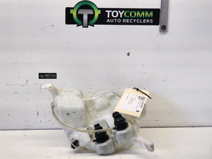 Jan 2005 to Apr 2019- Toyota Hiace TRH KDH- Washer Bottle