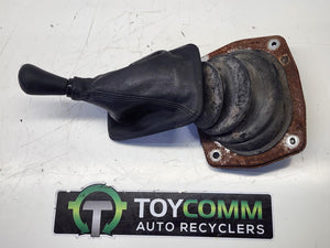 Feb 2003 to Oct 2009 - Toyota Land Cruiser Prado 120 Series Automatic - Gear Stick/Shifter - Transfer Shifter, T/M Type