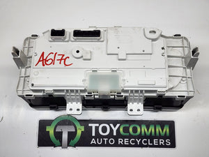 Feb 2014 to Apr 2019 - Toyota Hiace TRH Petrol Automatic - Instrument Cluster