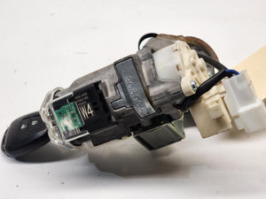 Jan 2005 to Apr 2019 - Toyota Hiace TRH KDH - Ignition With Key