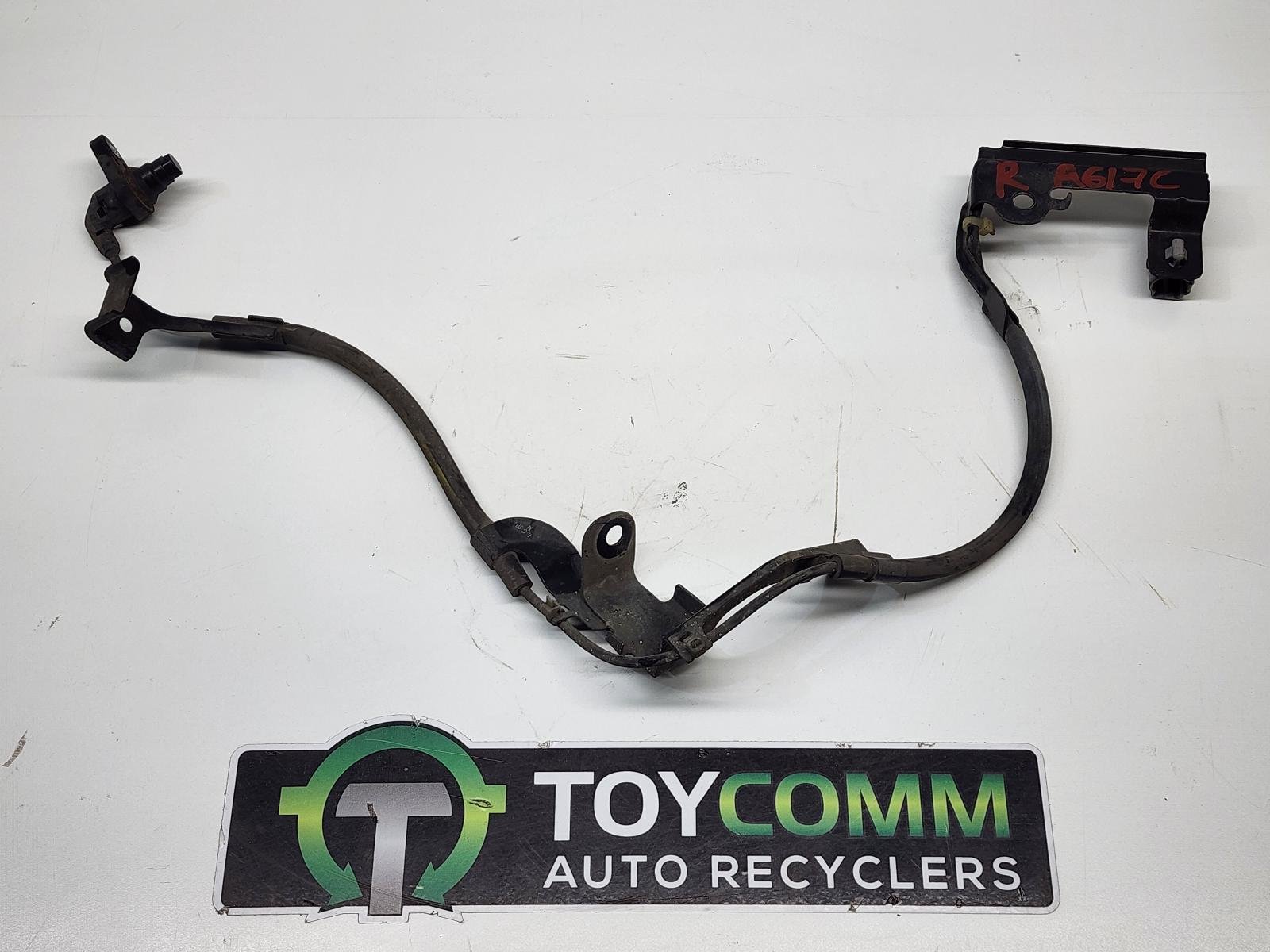 Jan 2005 to Apr 2019 - Toyota Hiace TRH KDH - ABS Sensor - Rh Front, W/ Loom Type