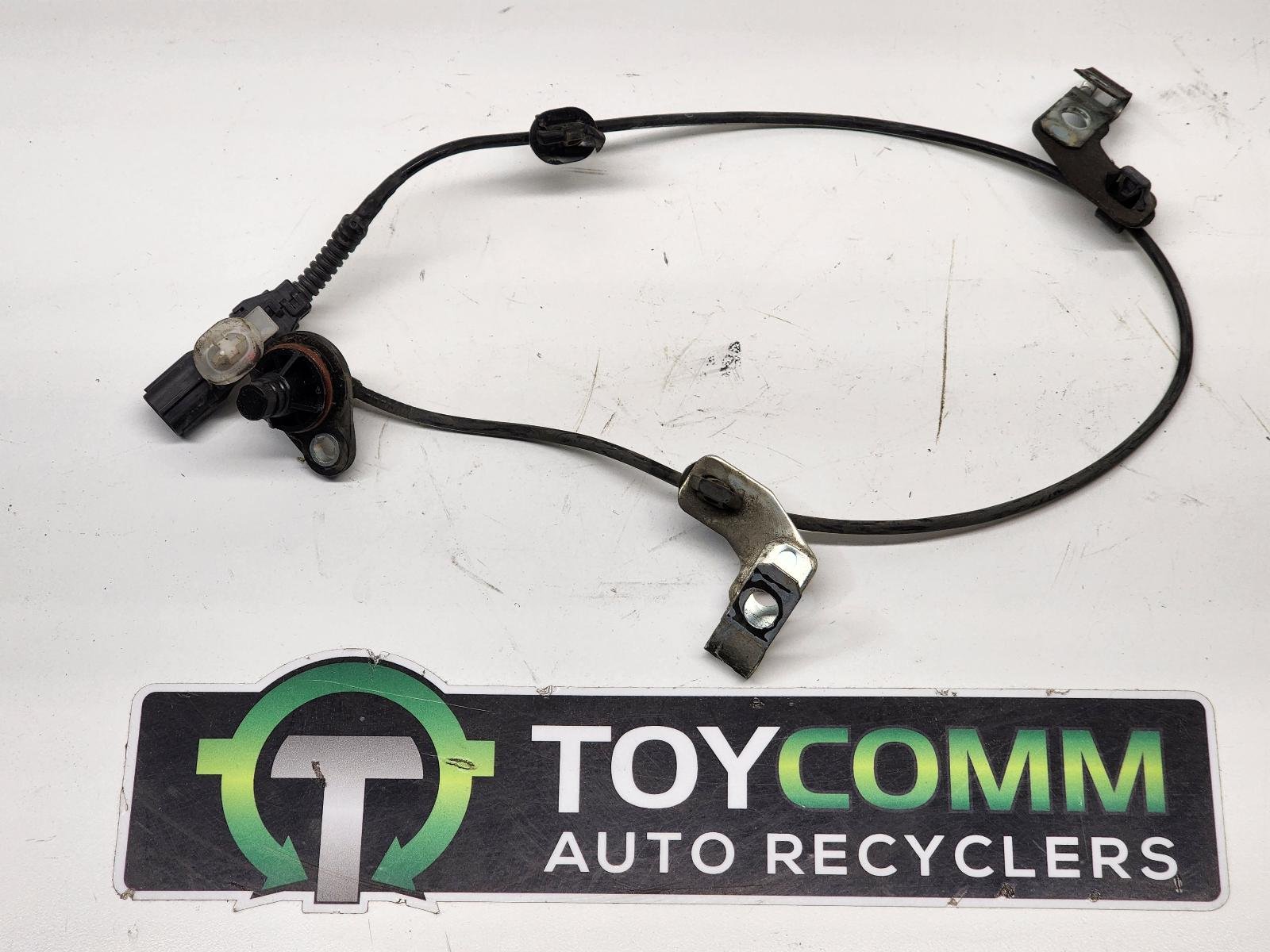 Jan 2005 to Apr 2019 - Toyota Hiace TRH KDH - ABS Sensor - Lh Rear, W/ Loom Type