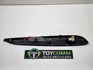 Jan 2005 to Apr 2019 - Toyota Hiace TRH KDH - Left Front Window Switch
