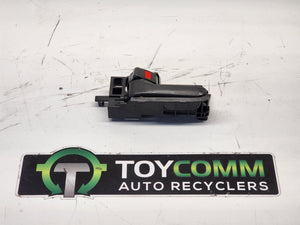 Feb 2005 to Aug 2015 - Toyota Hilux - Left Front Door Interior Handle