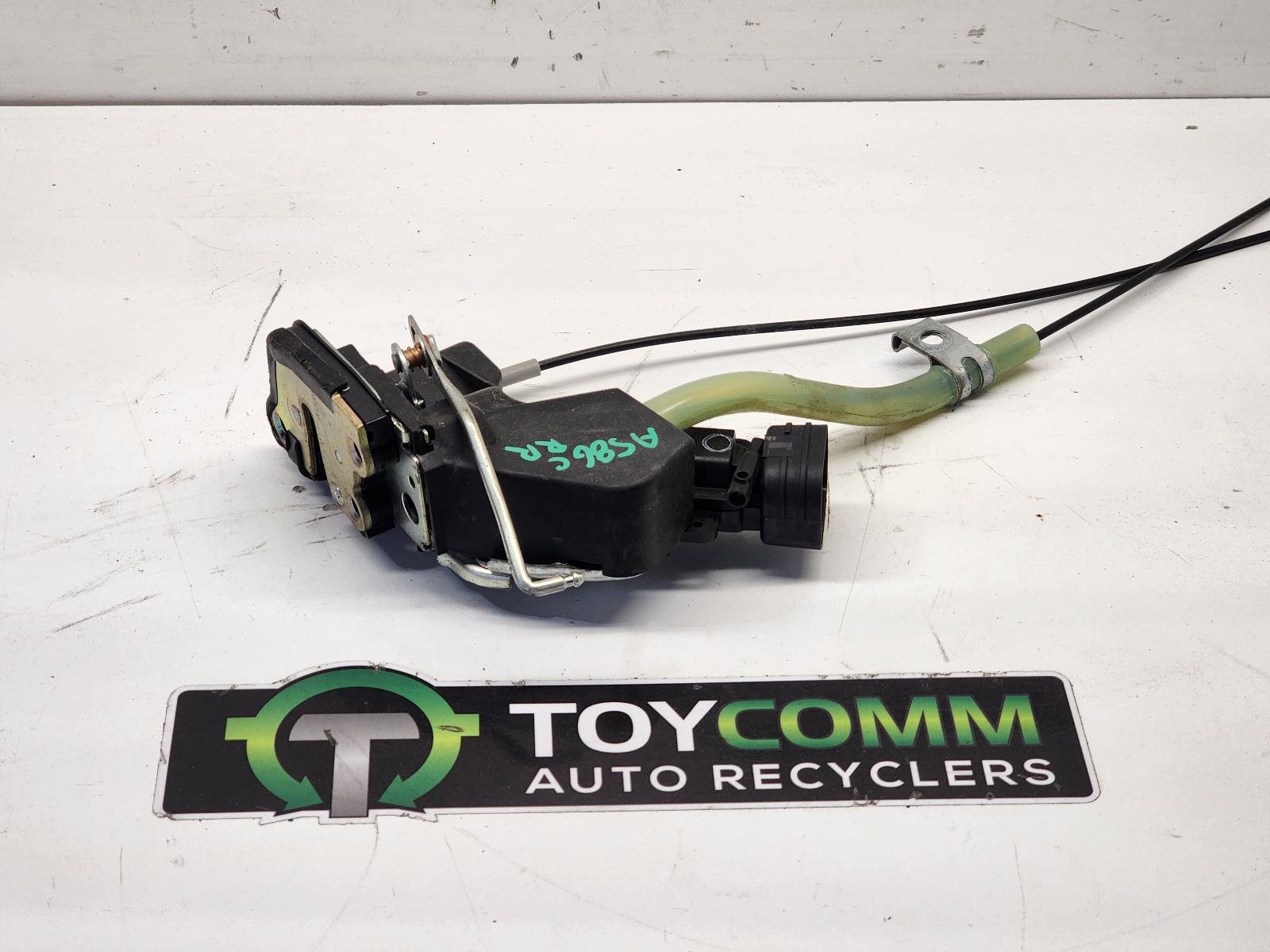 Jan 1998 to Oct 2007 - Toyota Land Cruiser 100 Series - Right Rear Lock Mechanism - Central Locking Type