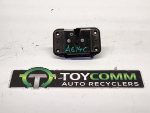 Jan 1998 to Oct 2007 - Toyota Land Cruiser 100 Series - Upper Tailgate Lock Mechanism - Latching Mechanism Only