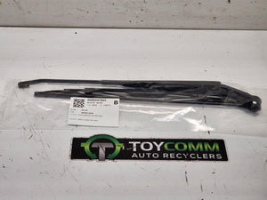 Sep 2011 to Aug 2015 - Toyota Hilux - Wiper Arm - Front (Lh Side)