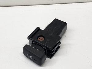 Feb 2005 to Aug 2015 - Toyota Hilux - Misc Switch/Relay