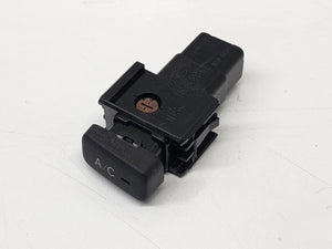 Feb 2005 to Aug 2015 - Toyota Hilux - Misc Switch/Relay