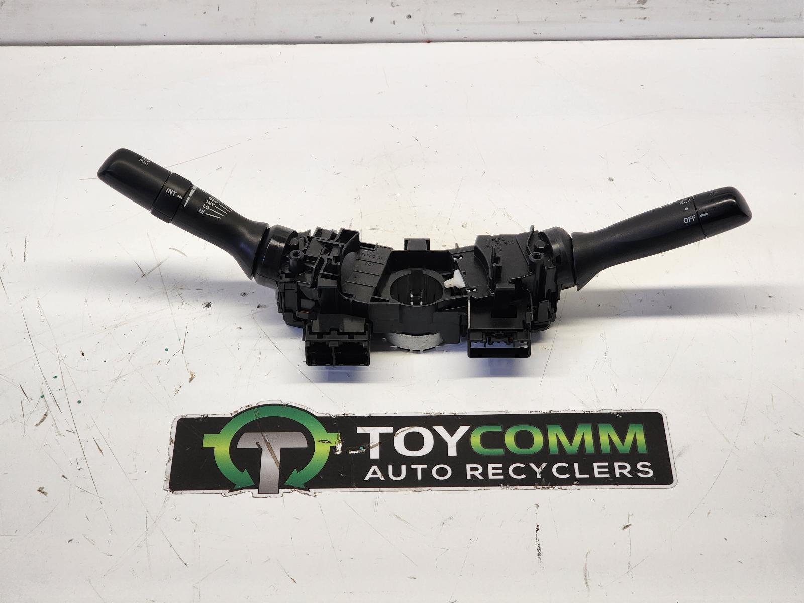Jul 2011 to Aug 2015 - Toyota Hilux - Combination Switch - Combination Switch Assy (Flasher & Wiper), Non Fog Lamp, W/ Adjustable Intermittent Wipers Type