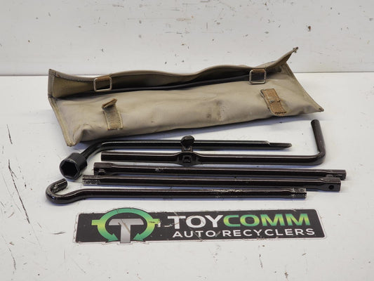 Jul 1996 to Jan 2003 - Toyota Land Cruiser Prado 95 Series - Jack/Tool Kit