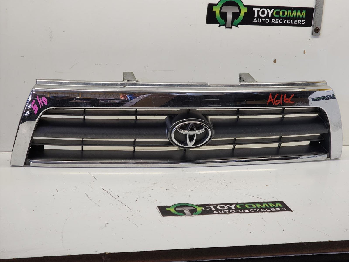 1995 to 2002 - Toyota Hilux Surf N180 - Bumper Grille