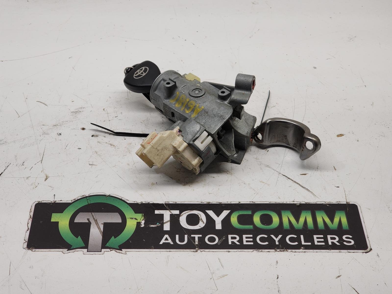 Mar 2005 to Aug 2015 - Toyota Hilux - Ignition With Key