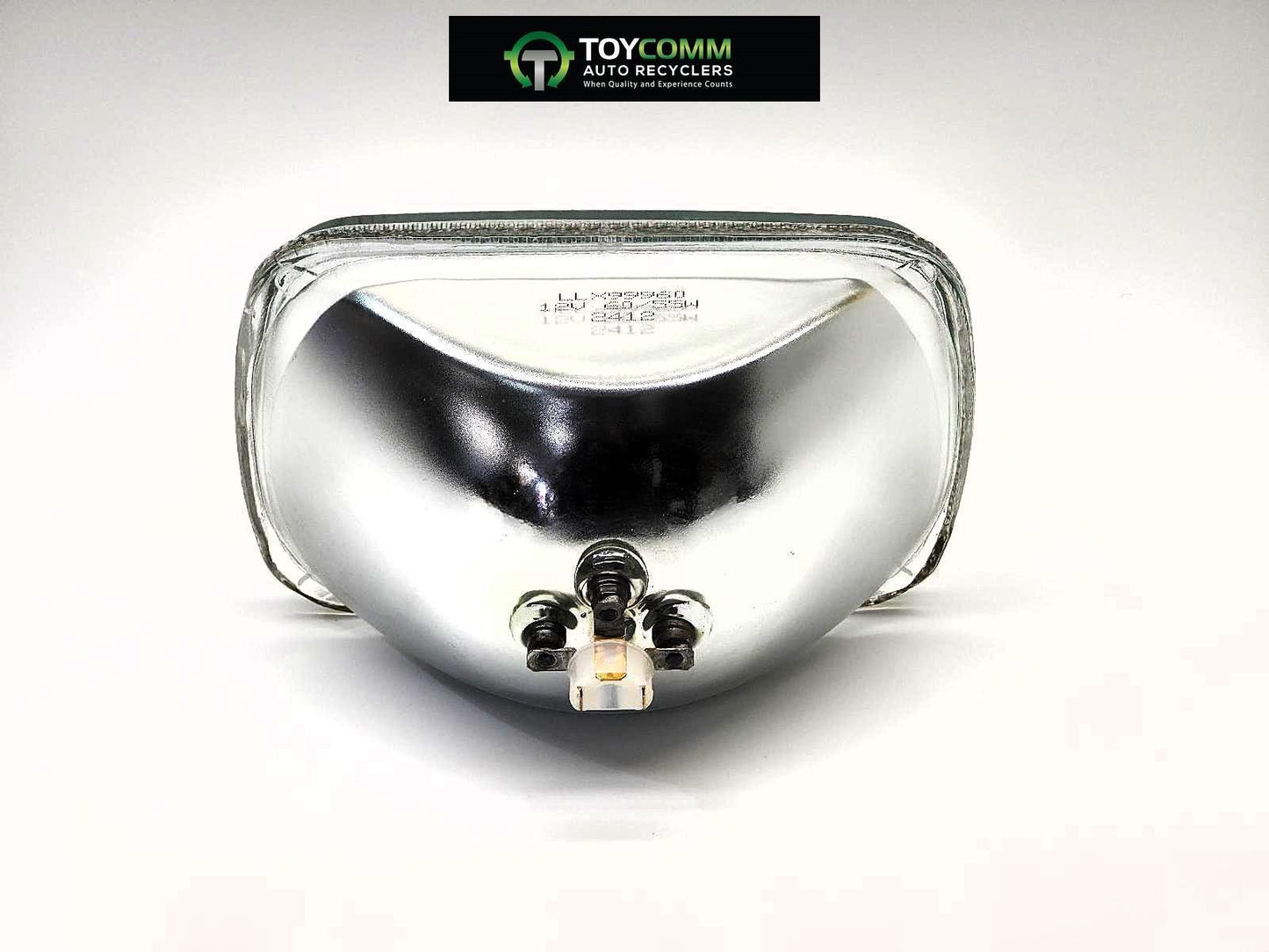 1988-2005 - Toyota Hilux - Right Headlight - Sealed Beam