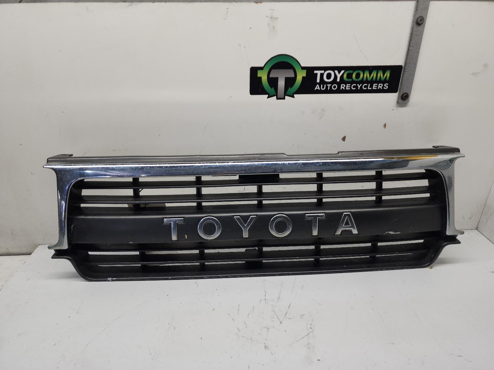 Toyota Land Cruiser 80 Series - Radiator Grille - 1HD - 1990 - 2025