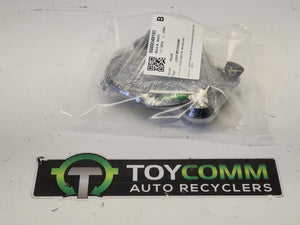 Jun 2015 to Current - Toyota Hilux - Right Front Lock Mechanism - Non Keyless Entry Type