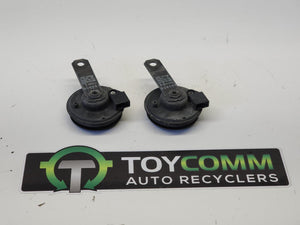 Apr 1998 to Oct 2007 - Toyota Land Cruiser 100 Series - Horn