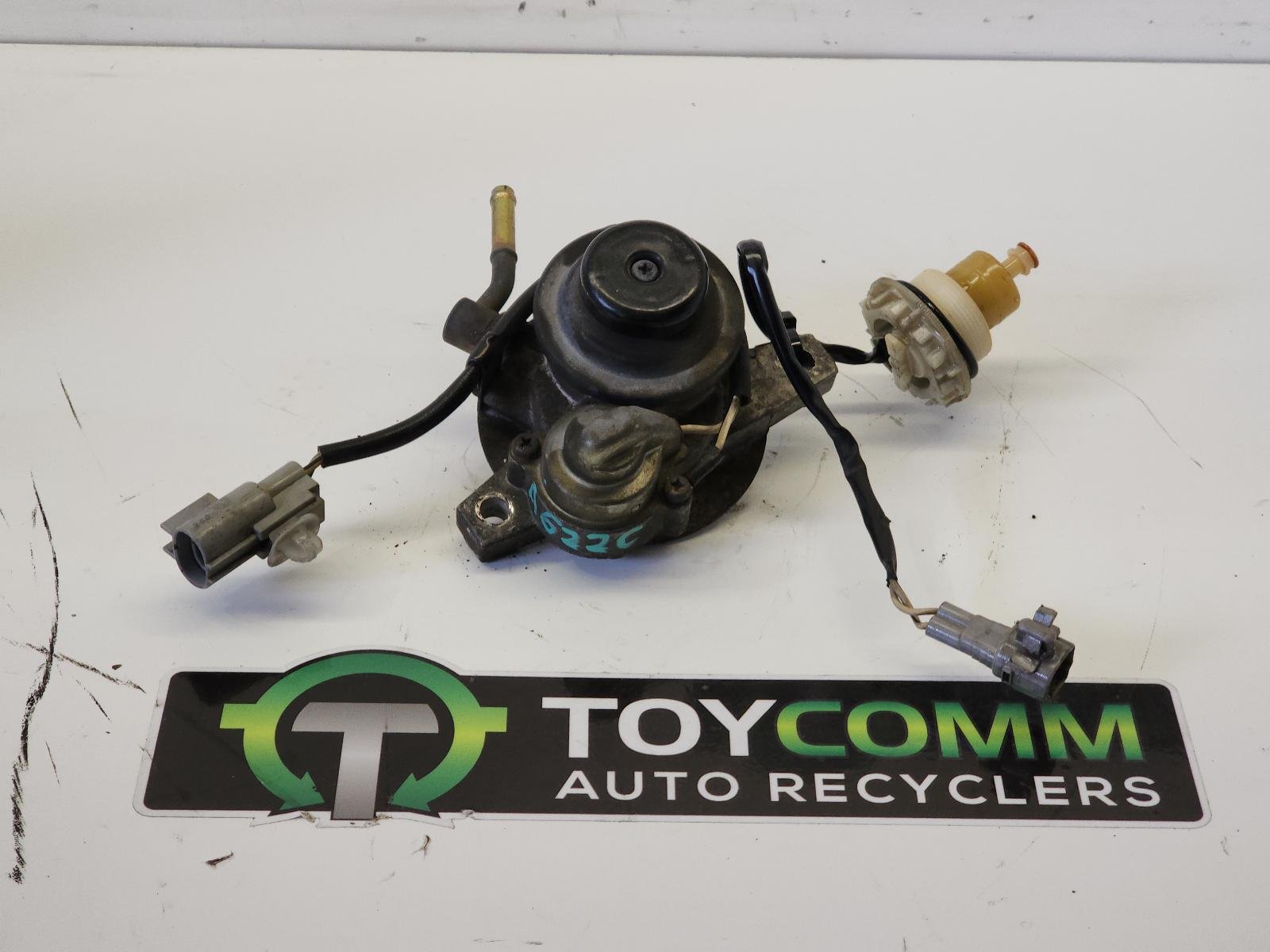 1995 to 2002 - Toyota Hilux Surf N180 - Fuel Filter Housing