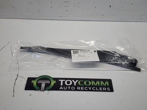 1995 to 2002 - Toyota Hilux Surf N180 - Wiper Arm - Front (Rh Side)