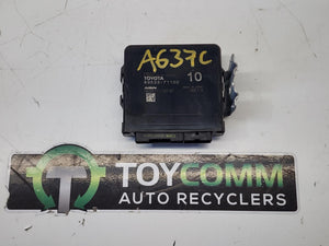 2015 - 2025 Toyota Hilux GUN12# - 4WD Control Module- 89533-71102